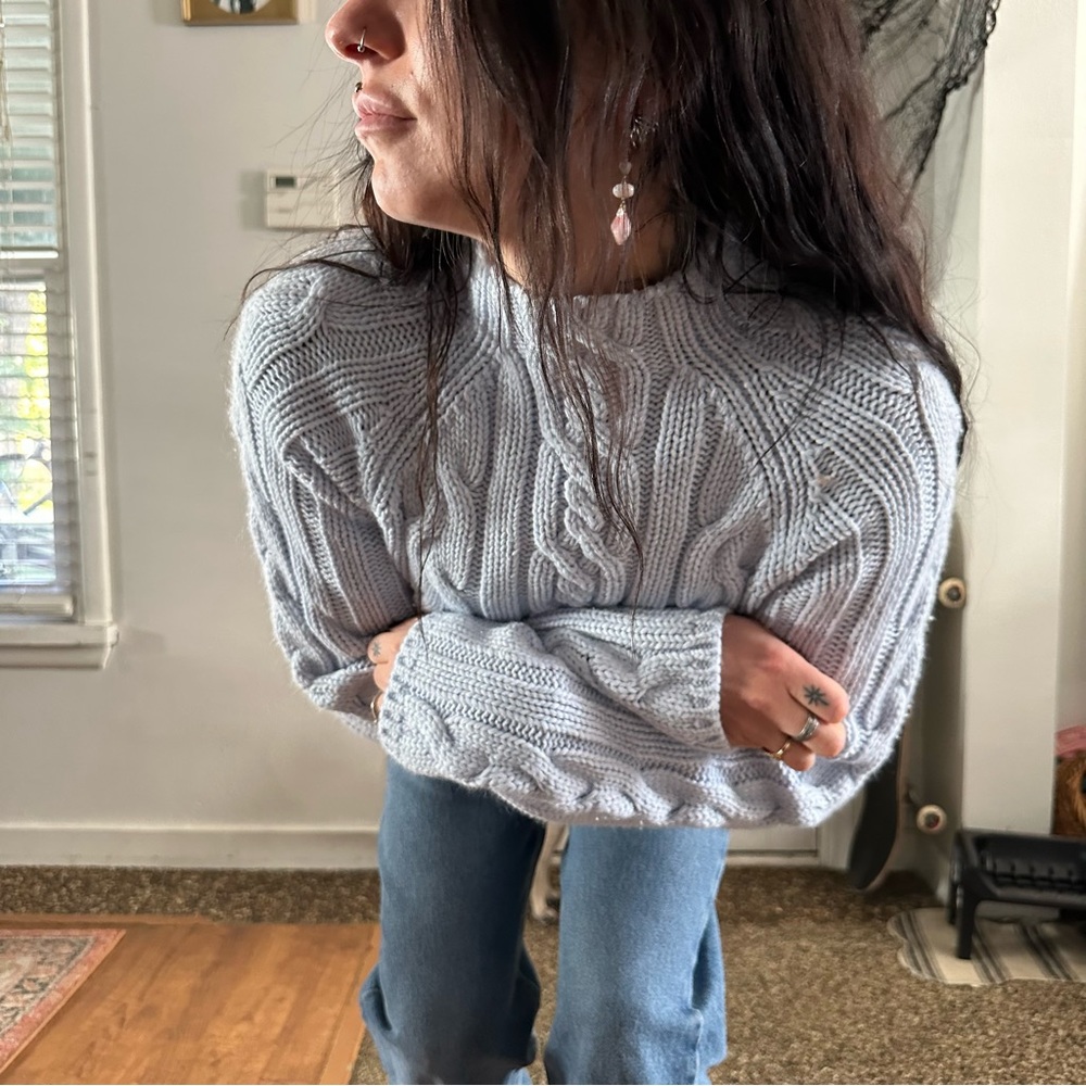 baby blue 00s arizona sweater